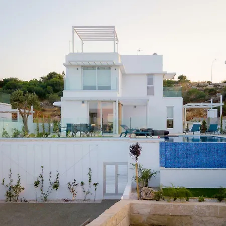 Azure Vista Villa *